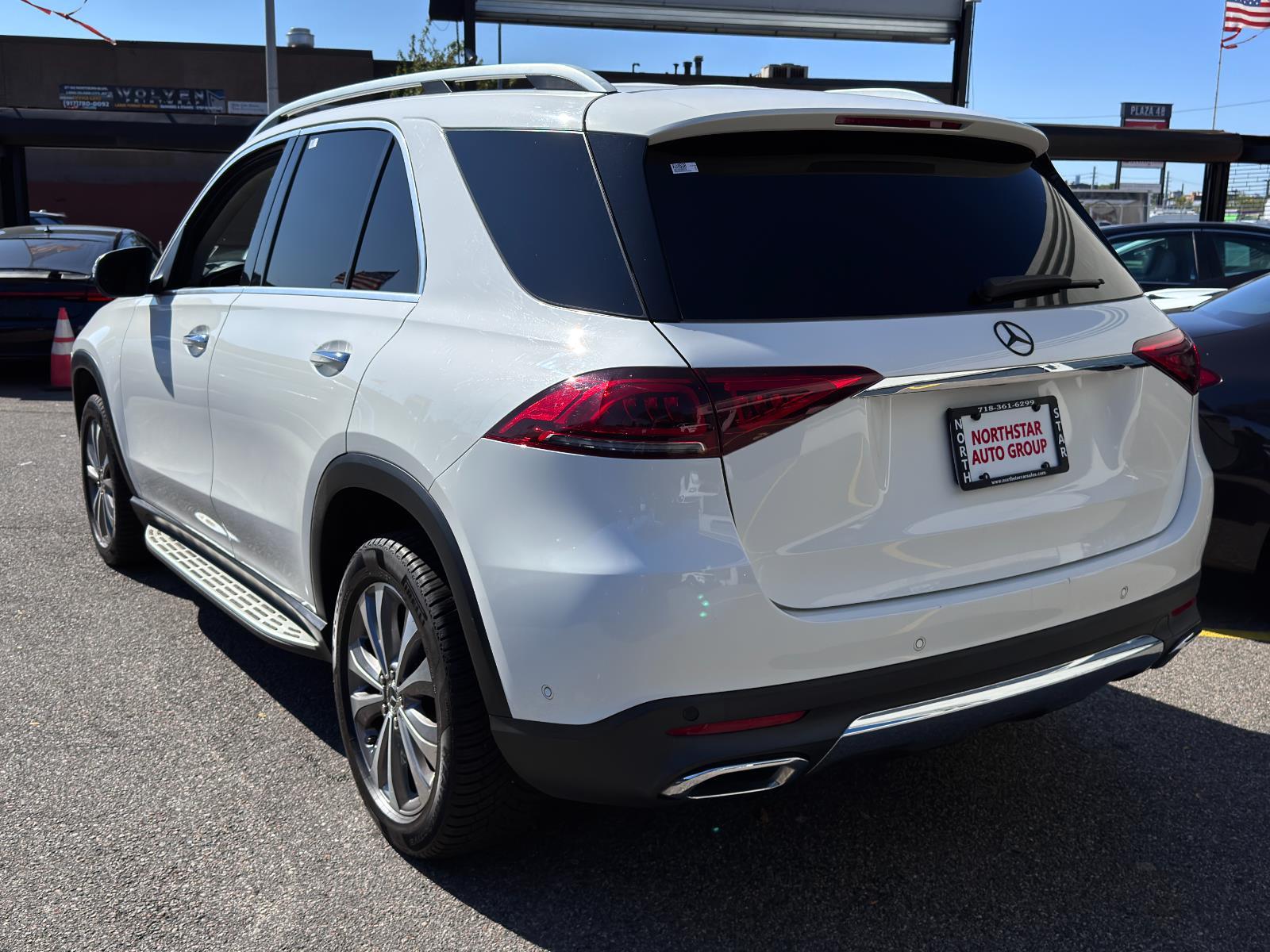 2020 Mercedes Benz GLE 350 4MATIC photo 3