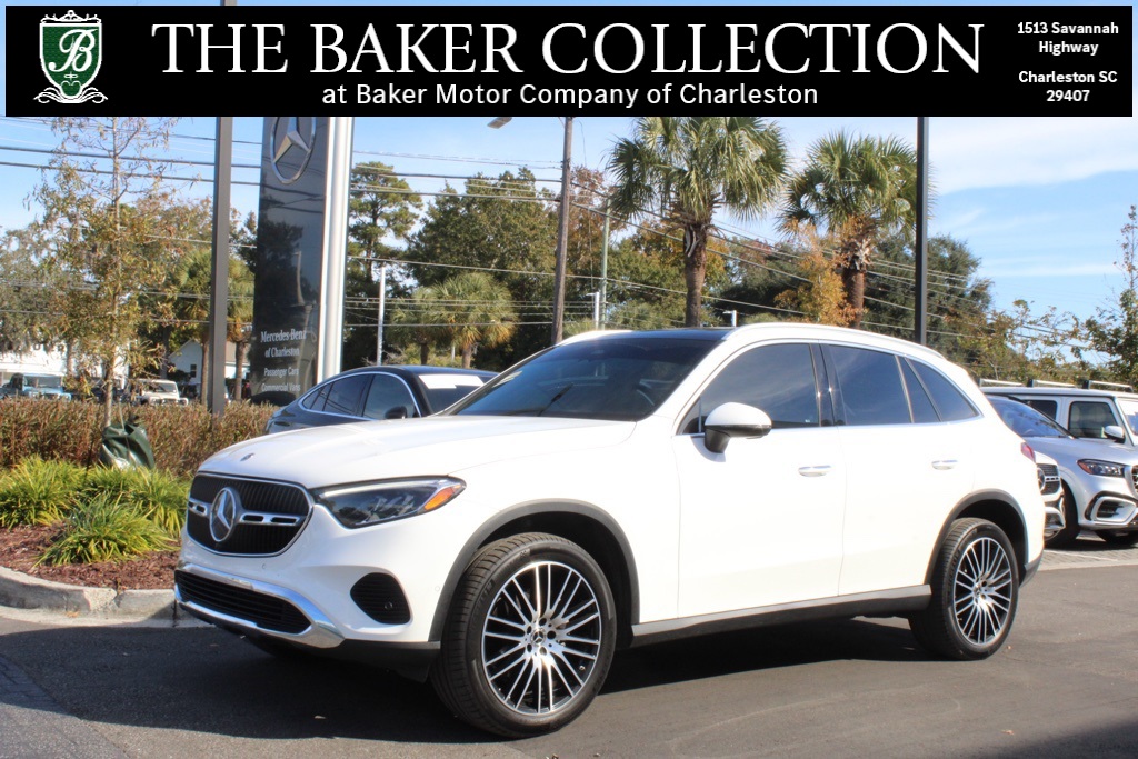 2023 Mercedes-Benz GLC GLC 300's photo