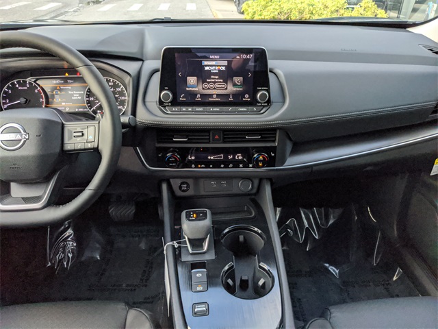 2026 Nissan Rogue SV photo 10