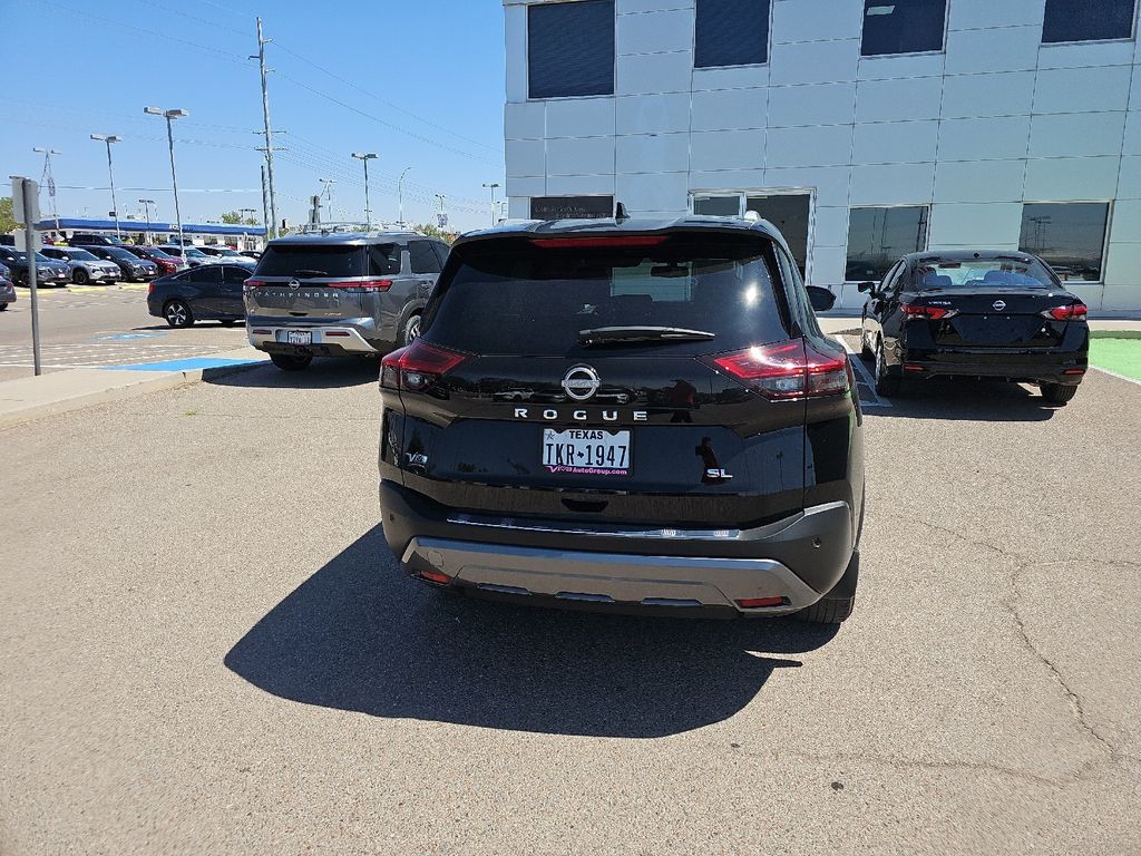 2023 Nissan Rogue SL photo 19