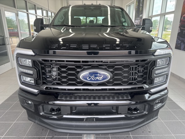 2025 Ford F-350 XL photo 2