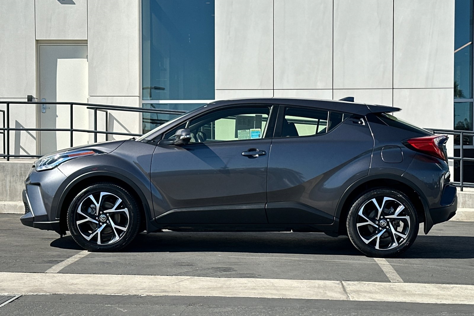2022 Toyota C-HR Nightshade Edition photo 6