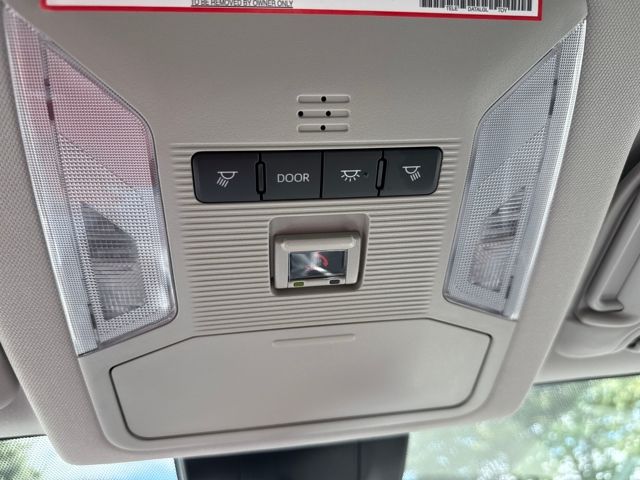 2022 Toyota RAV4 XLE photo 23
