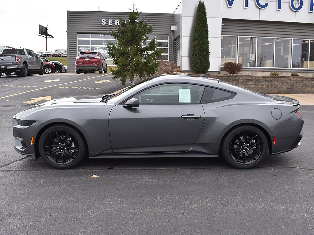 2026 Ford Mustang EcoBoost photo 2