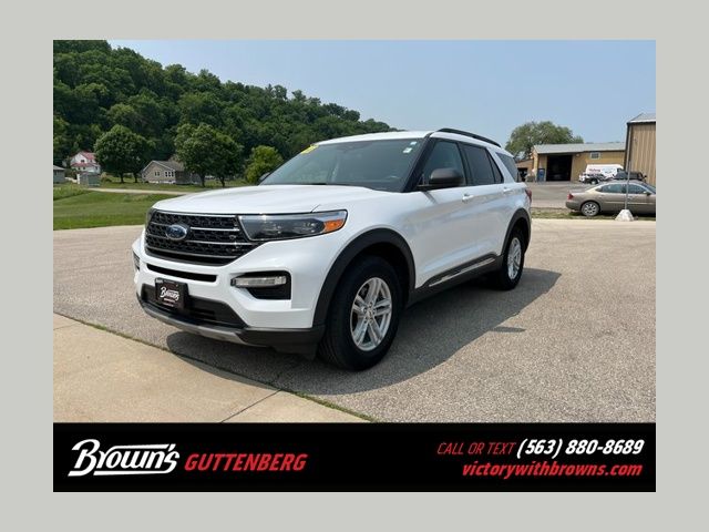 2021 Ford Explorer XLT's photo