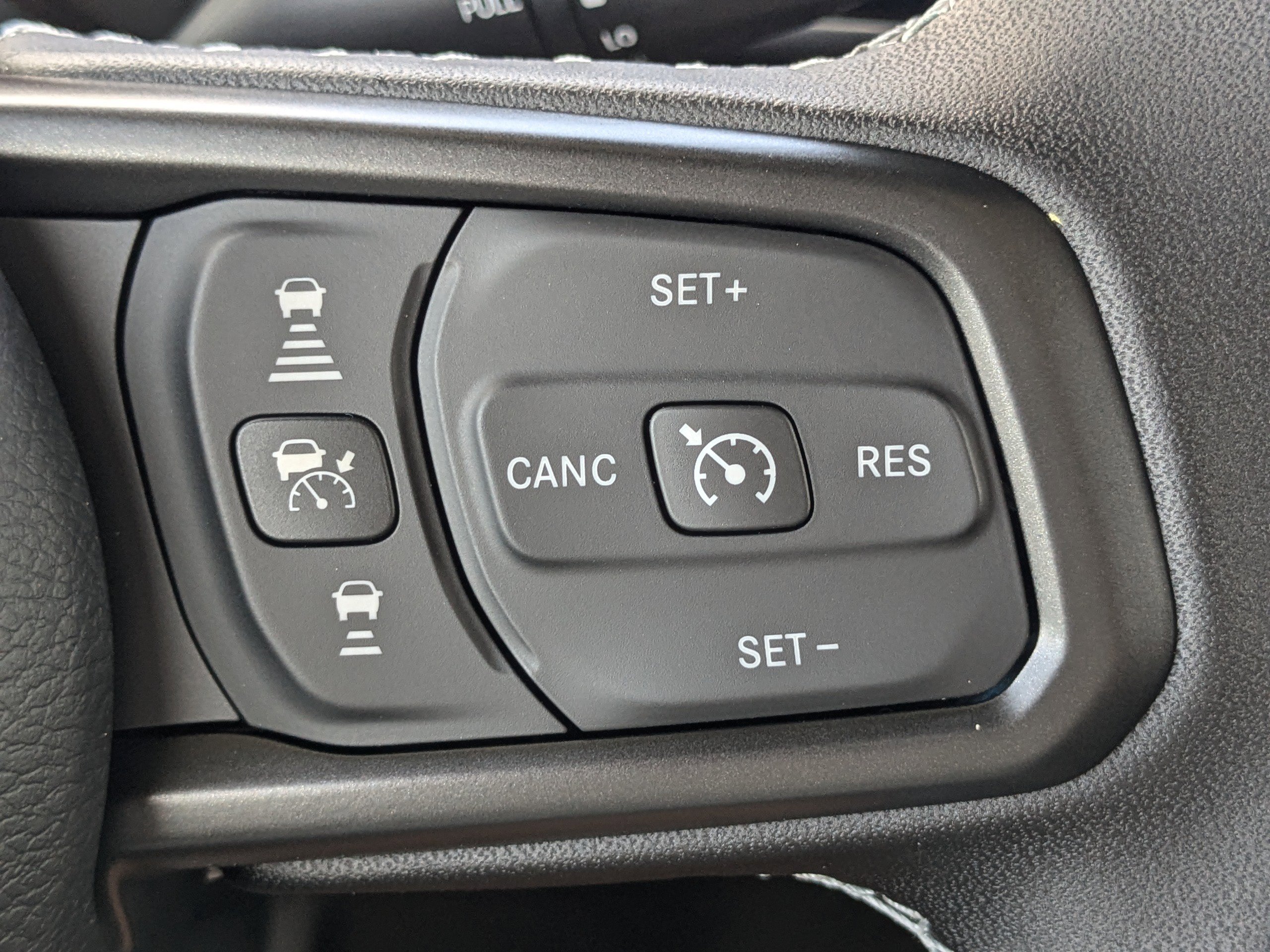 2025 Jeep Gladiator Rubicon photo 25