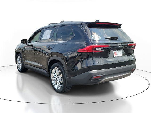 2024 Toyota Grand Highlander Platinum photo 3