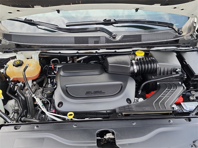 2020 Chrysler Pacifica Touring L photo 27