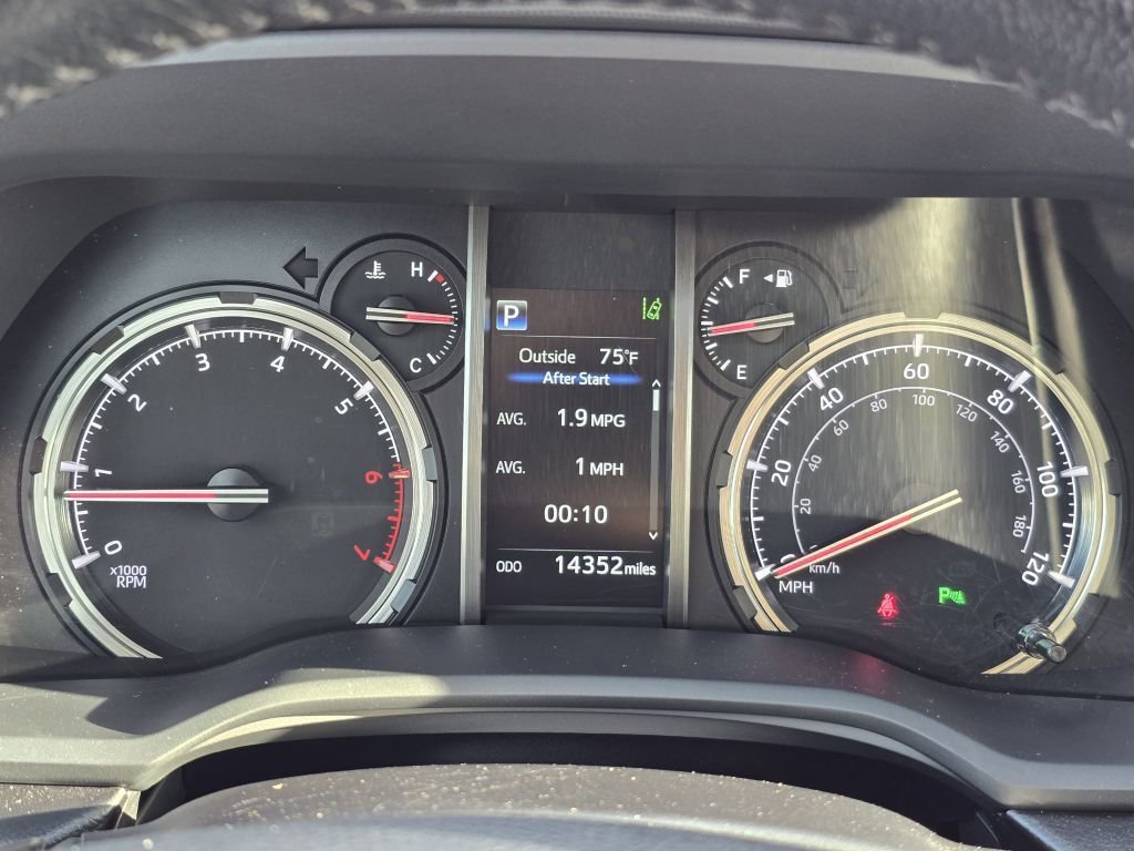 2024 Toyota 4Runner Limited photo 12