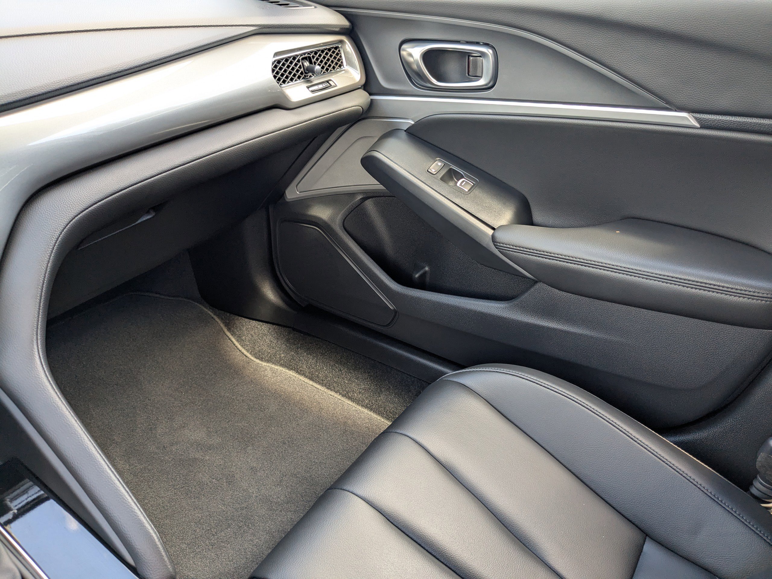 2025 Acura Integra Base photo 18