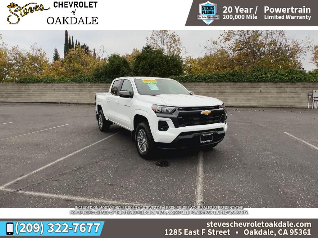 2024 Chevrolet Colorado LT photo 3