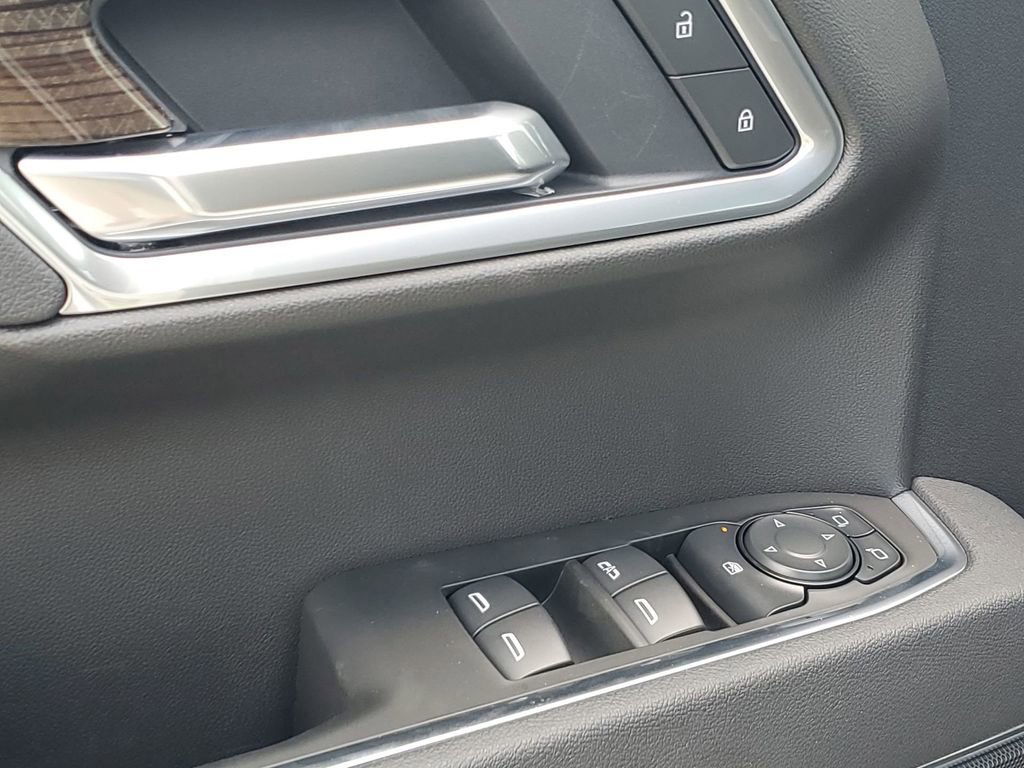 2025 Chevrolet Silverado 1500 RST photo 39