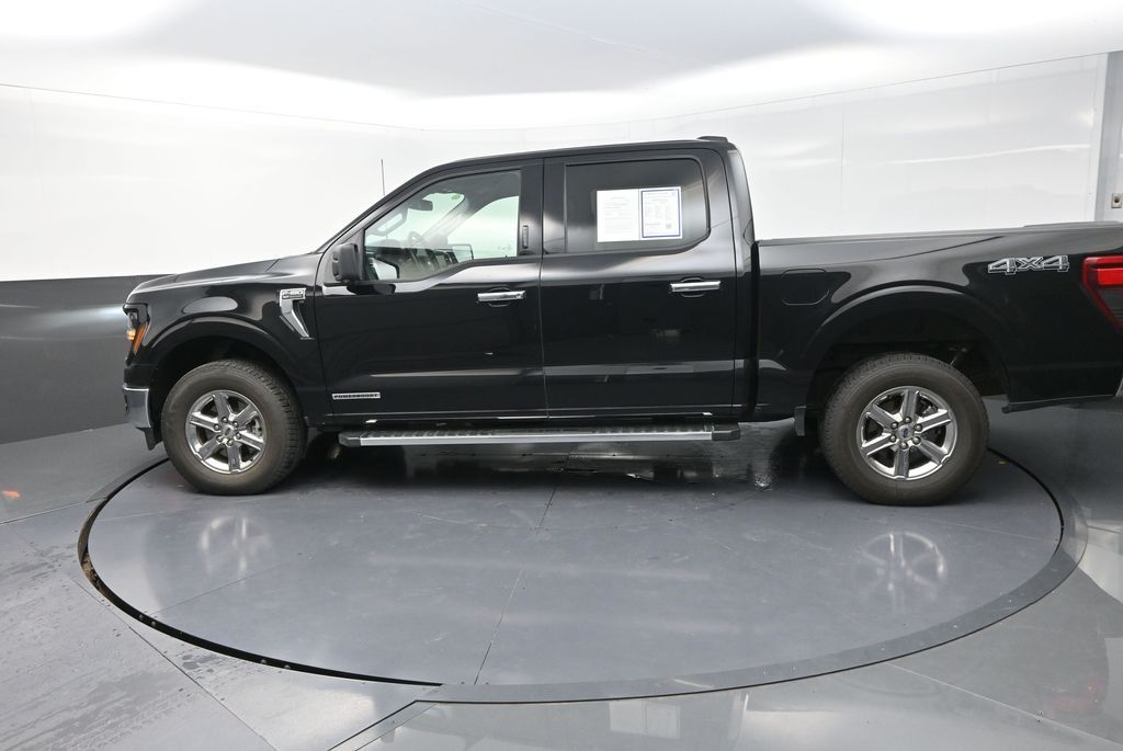 2024 Ford F-150 XLT photo 4