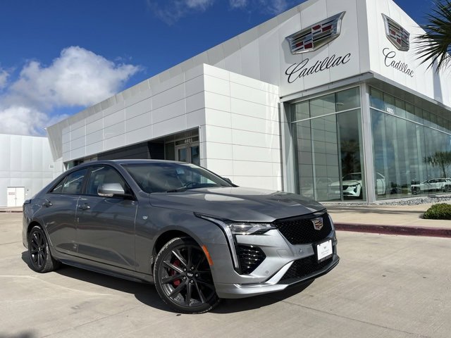 2025 Cadillac CT4