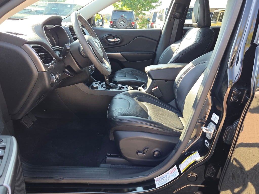 2022 Jeep Cherokee Limited photo 23