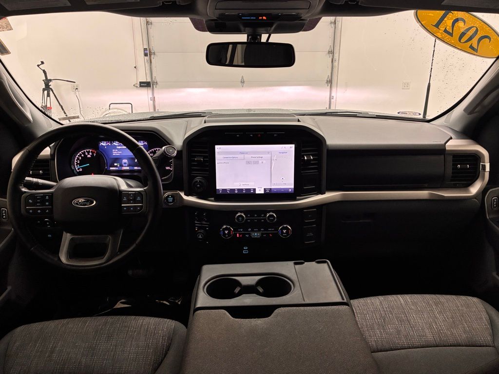 2021 Ford F-150 XLT photo 2