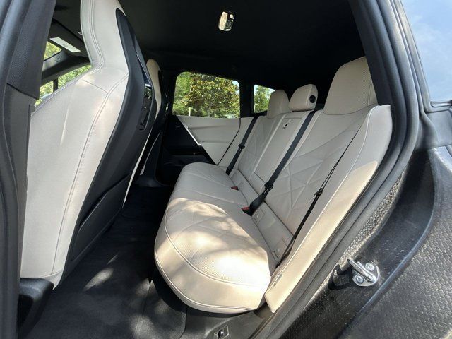 2026 Bmw iX photo 22