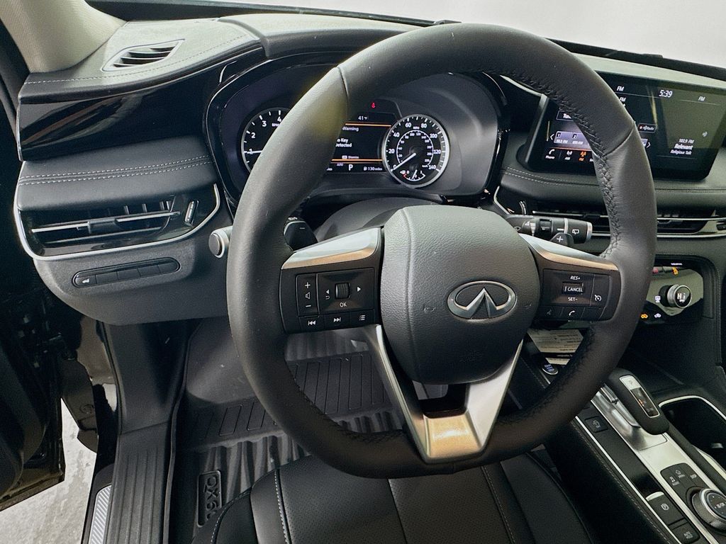 2025 Infiniti QX60 Pure photo 11