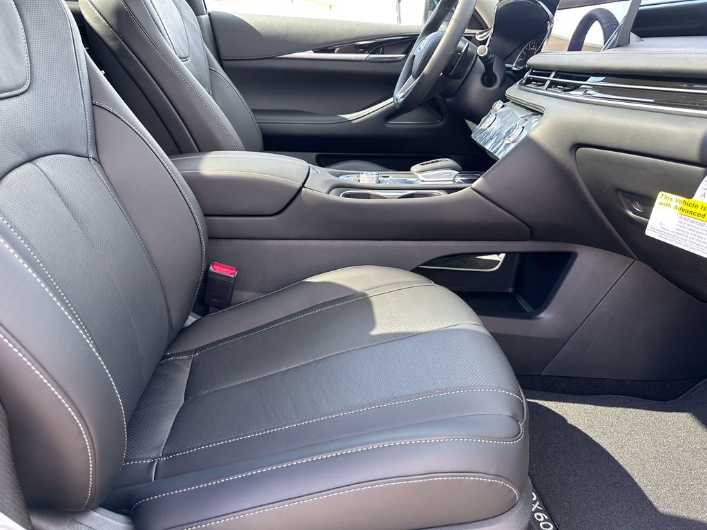 2025 Infiniti QX60 Pure photo 36