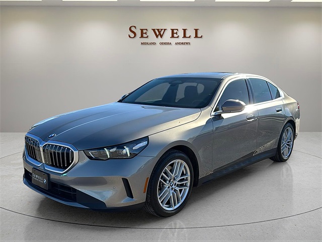 2024 BMW 5 Series 530i's photo