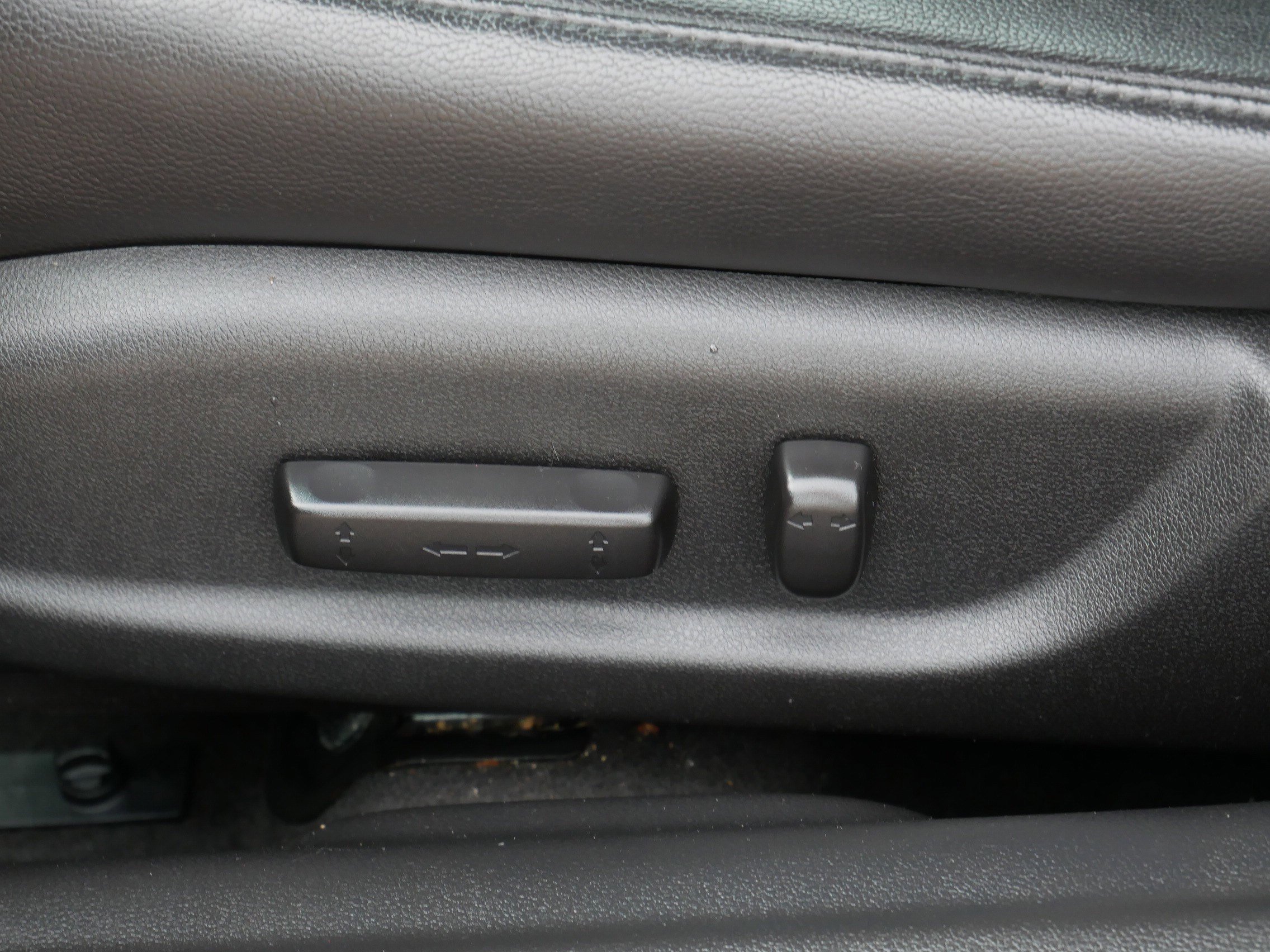 2013 Acura ILX 2.0L Premium photo 19