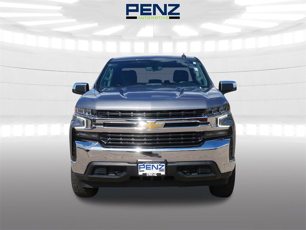Used 2021 Chevrolet Silverado 1500 LT with VIN 1GCUYDET4MZ286411 for sale in Rochester, Minnesota