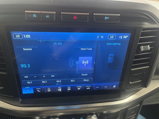 2022 Ford F-150 Lariat photo 17