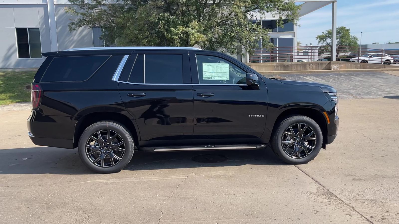 2025 Chevrolet Tahoe LS photo 22