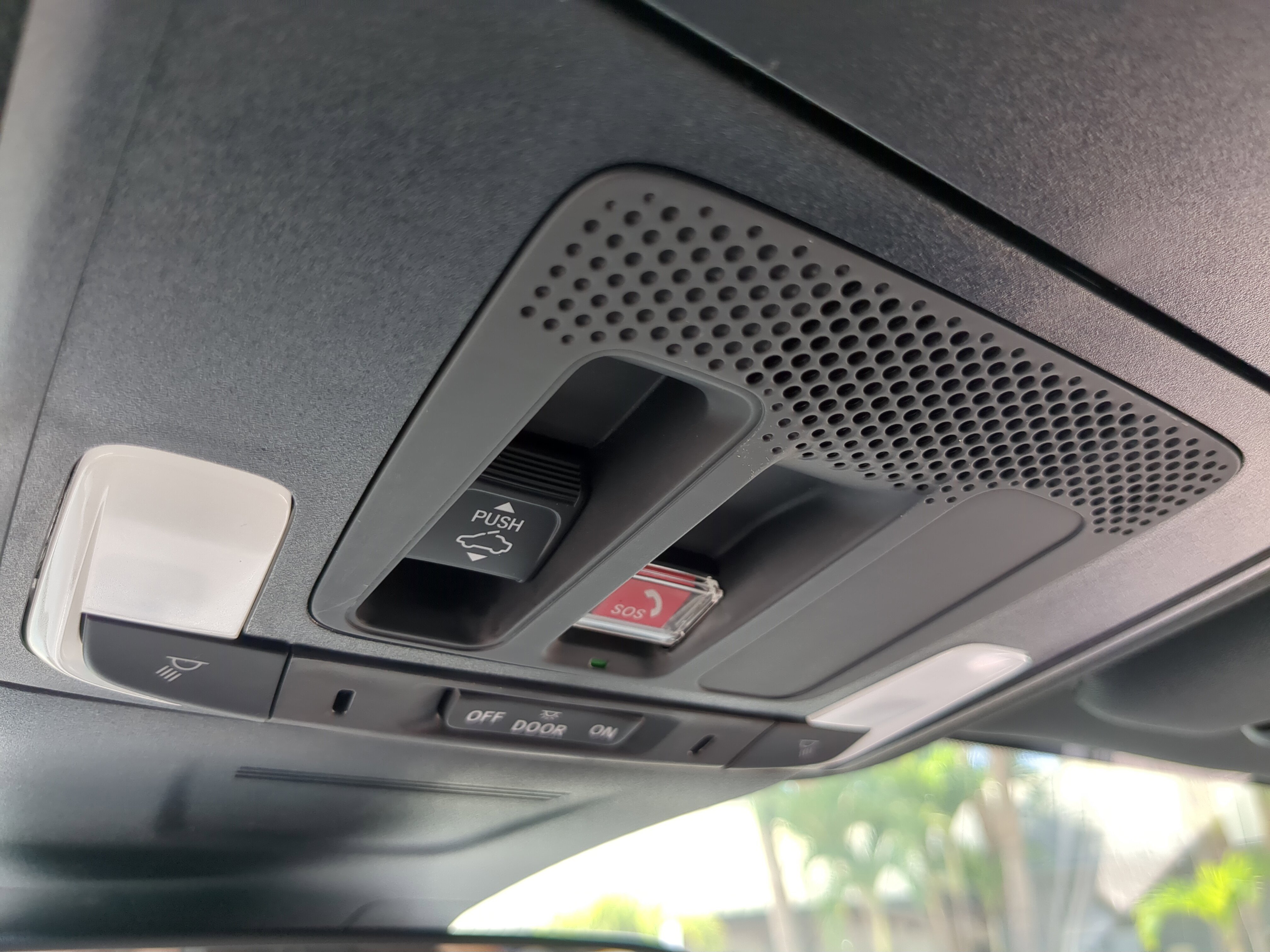 2026 Honda CR-V Hybrid photo 4