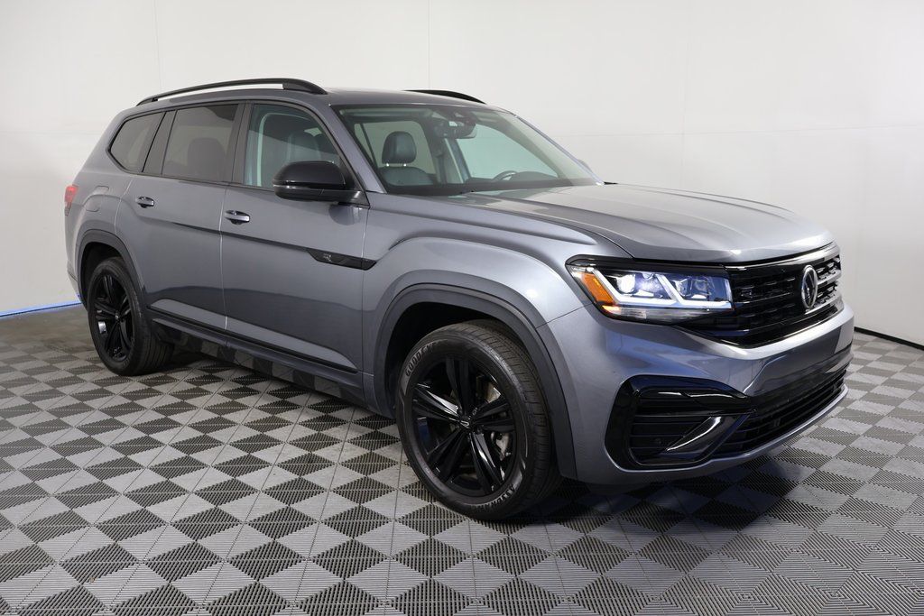 2022 Volkswagen Atlas V6 SEL R-Line photo 3