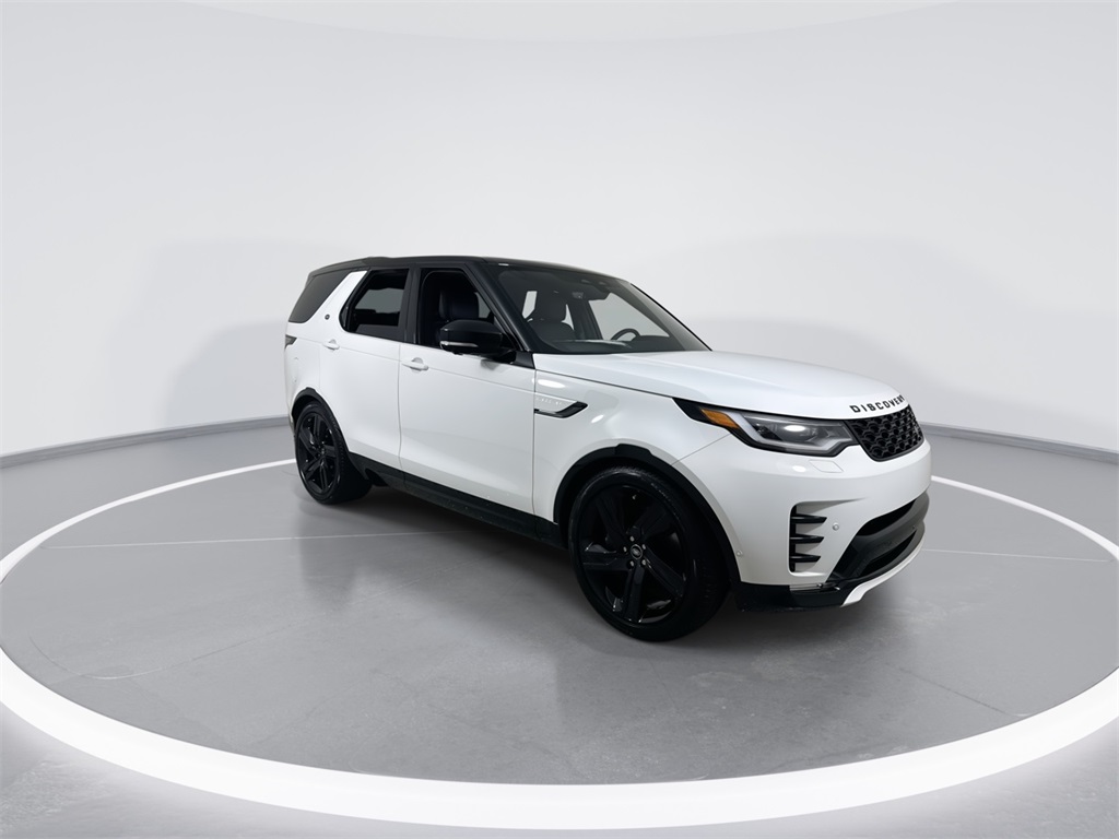 2025 Land Rover Discovery SE photo 2