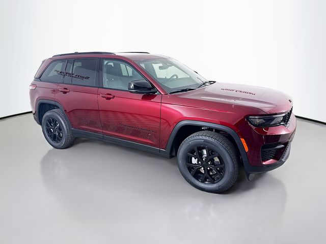 2025 Jeep Grand Cherokee Altitude's photo