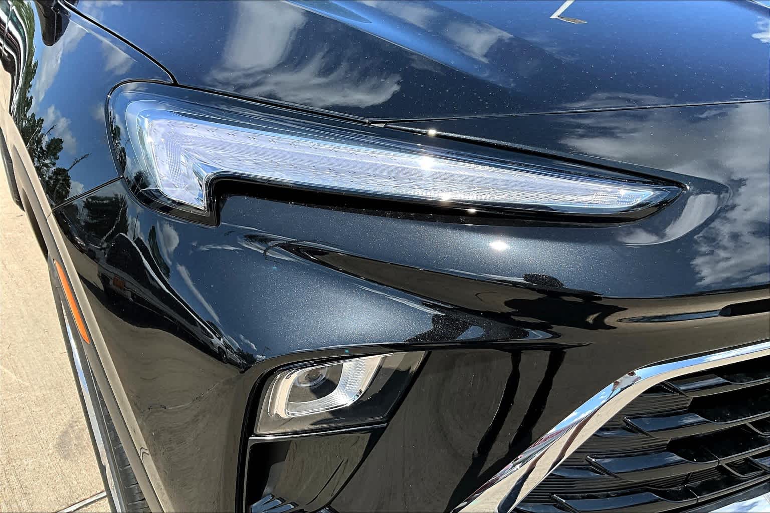 2025 Buick Encore photo 12
