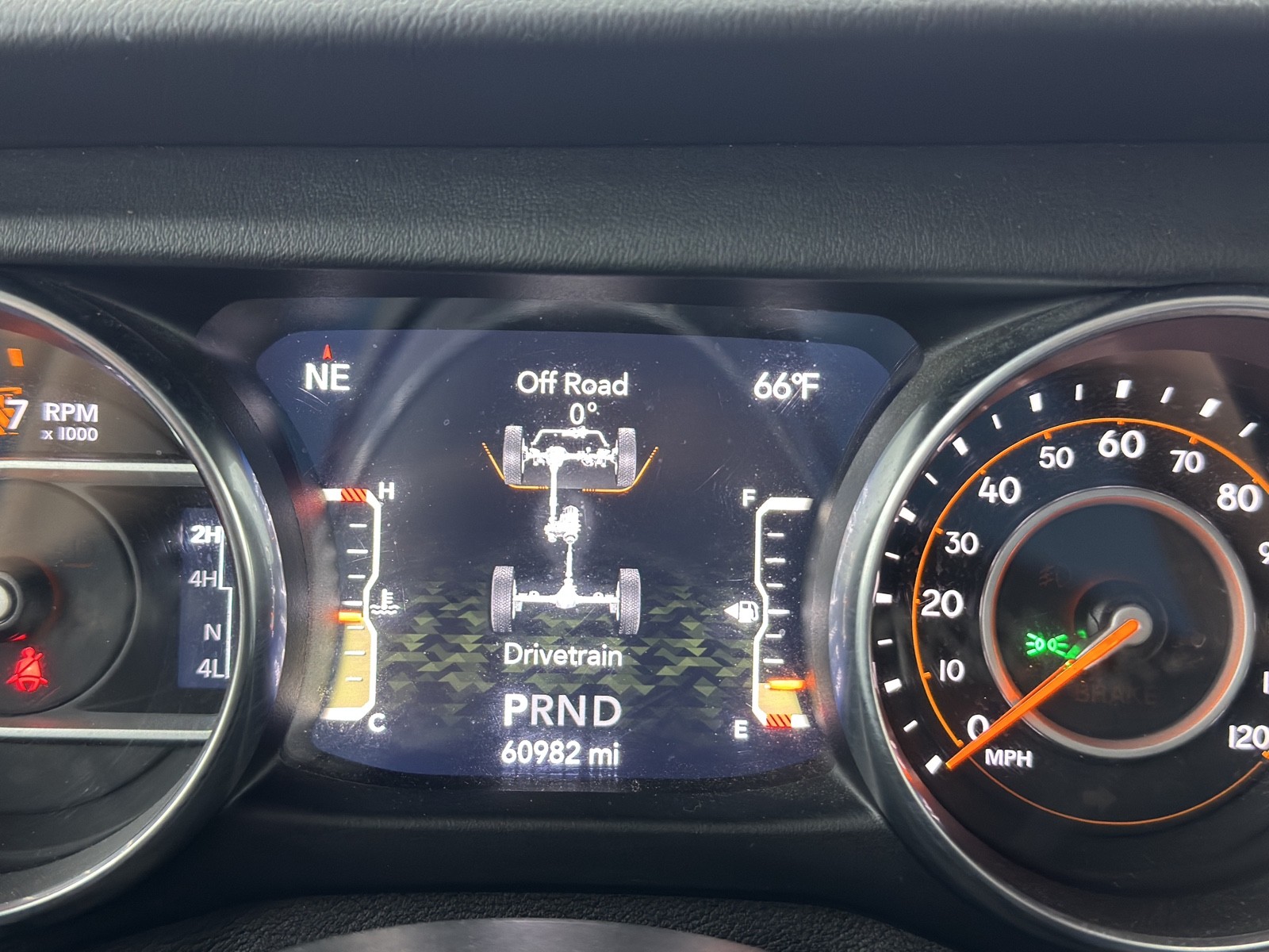 2020 Jeep Gladiator Overland photo 21