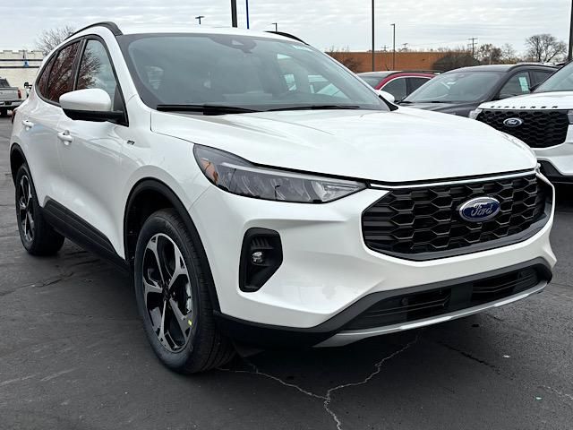 2025 Ford Escape ST-Line Select photo 11