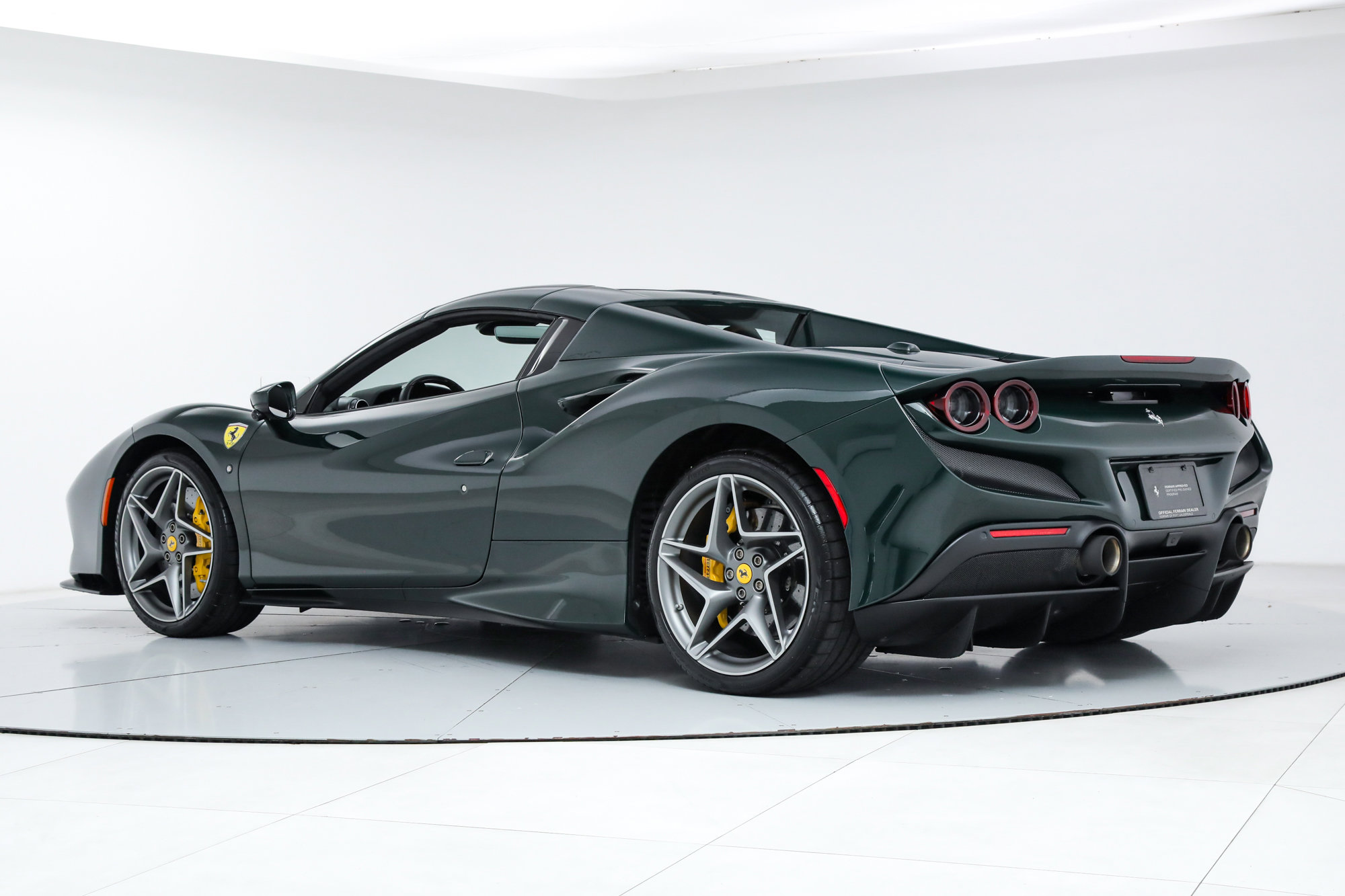 2022 Ferrari F8 Spider photo 8