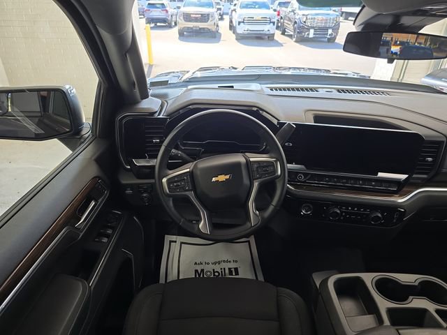2023 Chevrolet Silverado 1500 LT photo 11