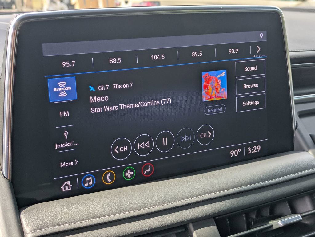 2021 Chevrolet Tahoe Z71 photo 18