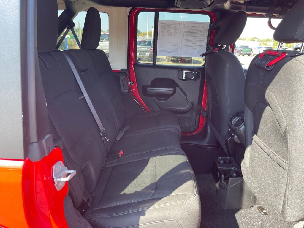 2018 Jeep Wrangler Unlimited Sport S photo 19