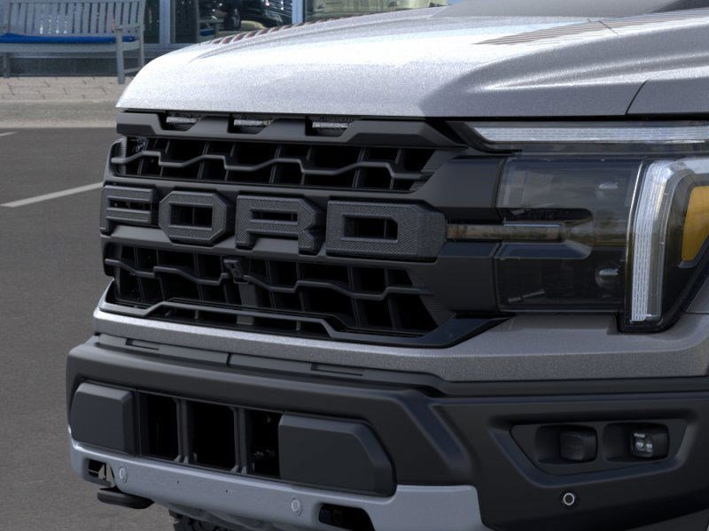 2025 Ford F-150 Raptor photo 17
