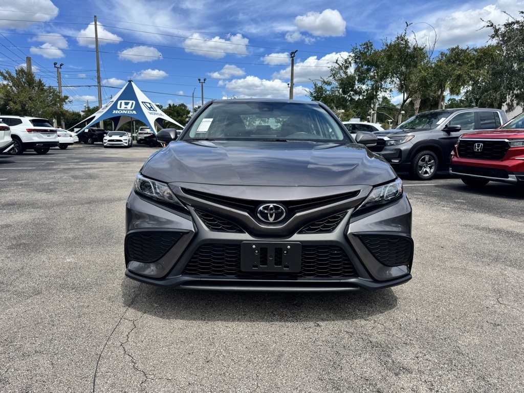 2023 Toyota Camry SE photo 2