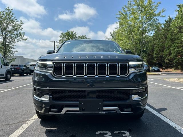 2025 Jeep Wagoneer L Series III photo 7