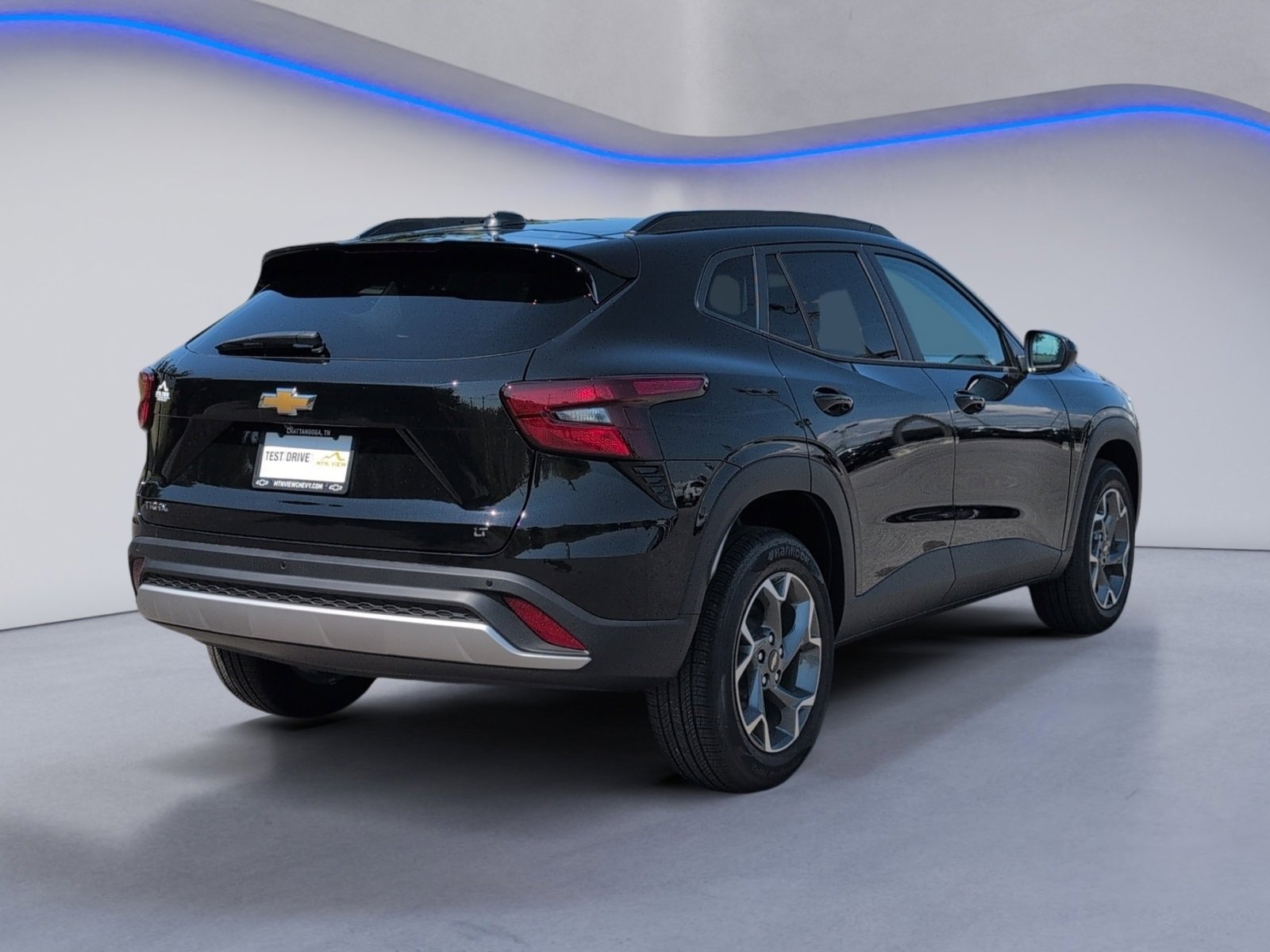 2026 Chevrolet Trax LT photo 3