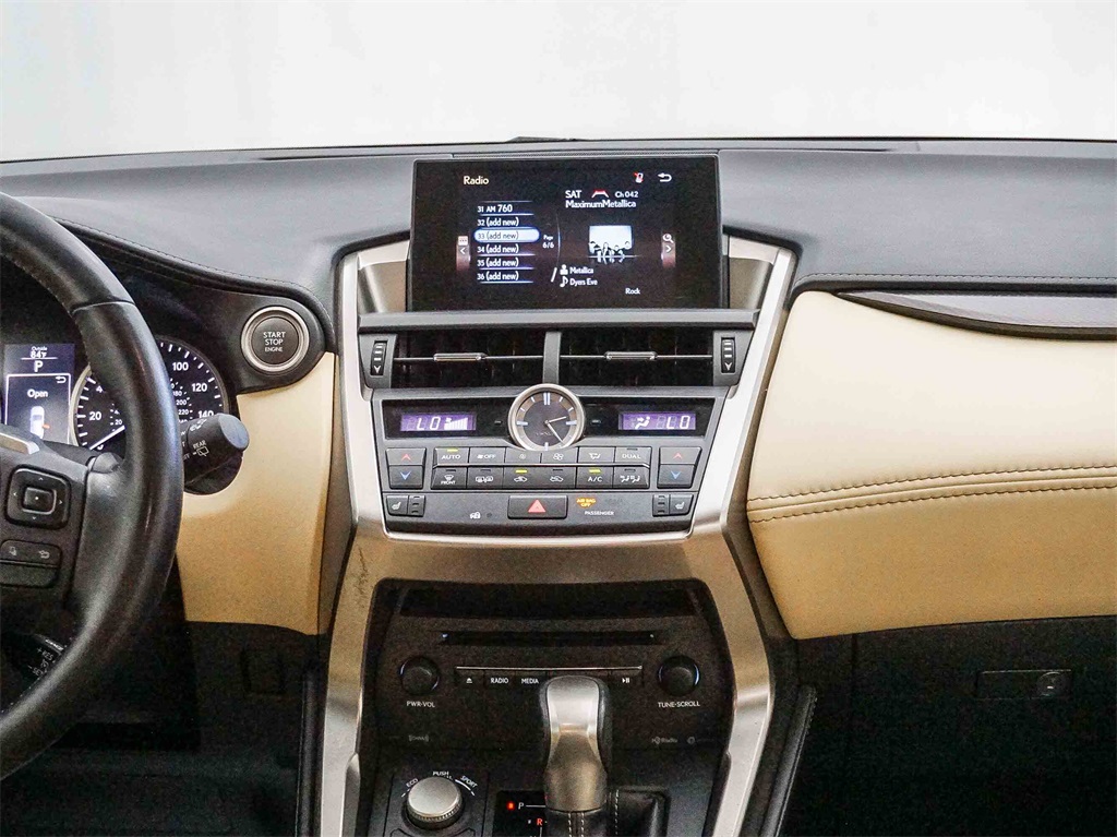 2017 Lexus NX 200t Luxury photo 15