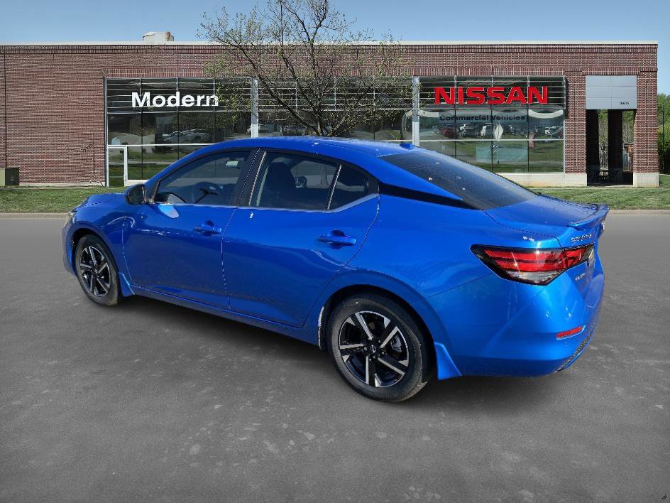 2025 Nissan Sentra SV photo 2