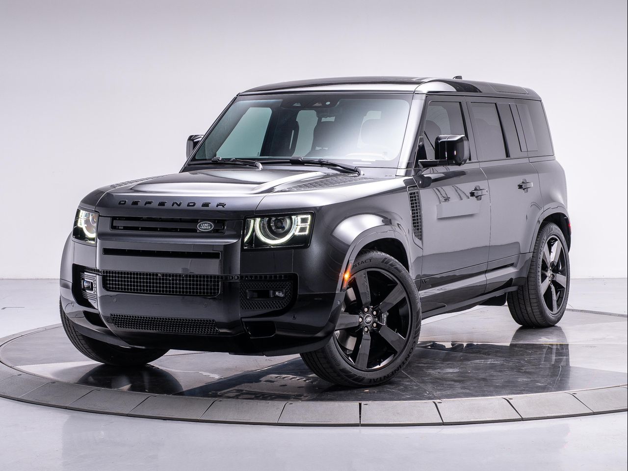 2025 Land Rover Defender