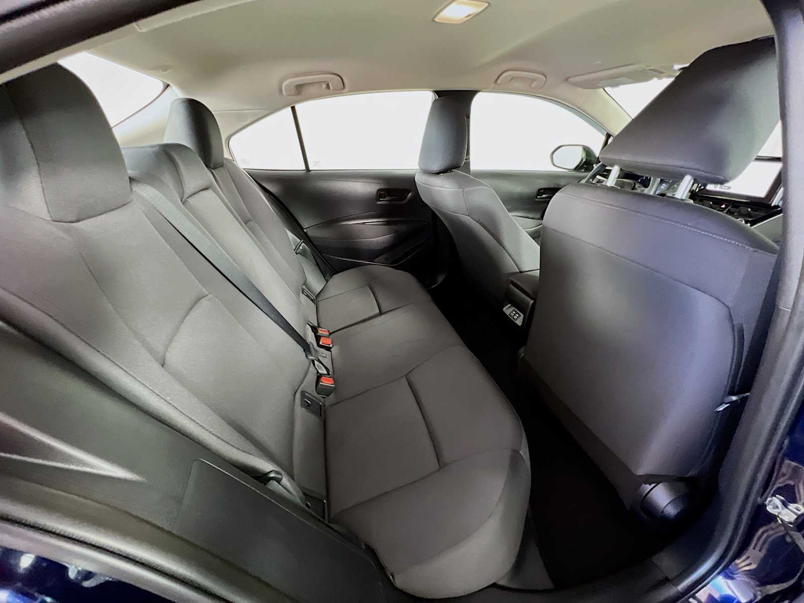 2024 Toyota Corolla LE photo 25