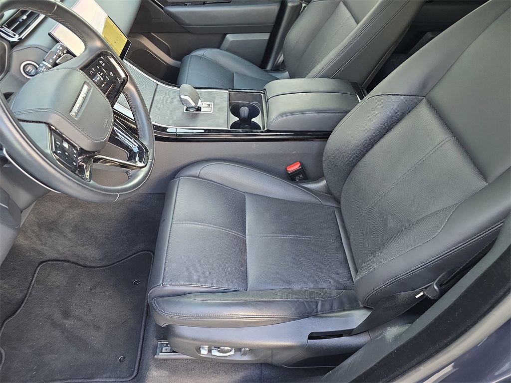 2024 Land Rover Range Rover Velar P400 Dynamic HSE photo 17