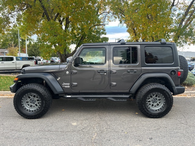 2019 Jeep Wrangler Unlimited Sport S photo 2