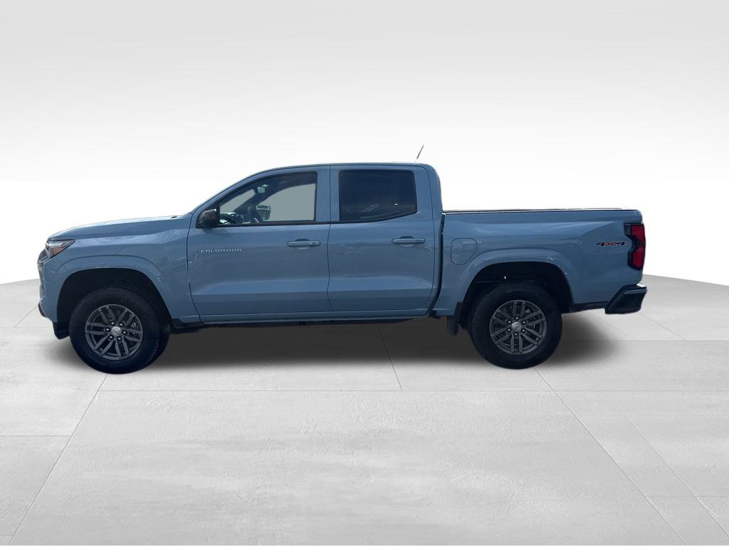 2025 Chevrolet Colorado Work Truck LT photo 4